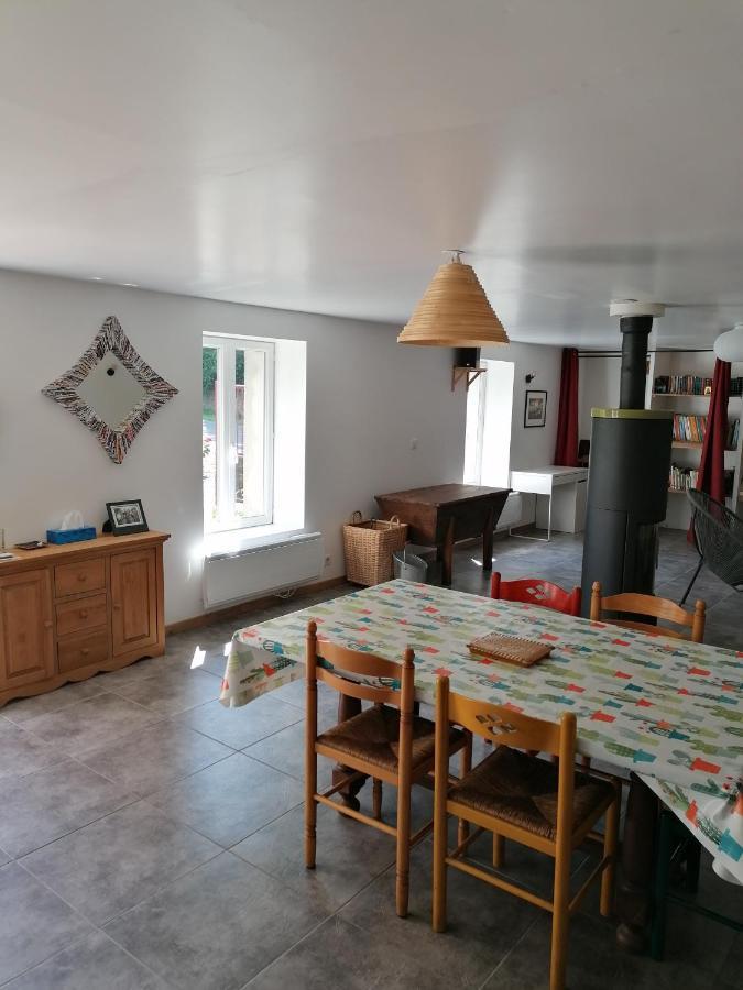 Maison Renovee En Pierres Sejour Spacieux Avec Jardin Et Terrasse Amenagee Pres Omaha Beach & Bayeux A 5Mn De La Mer Tous Commerces Commes 외부 사진