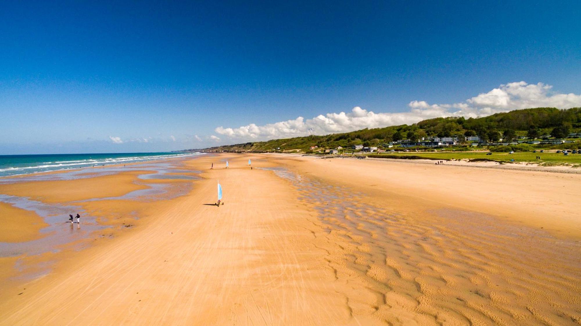 Maison Renovee En Pierres Sejour Spacieux Avec Jardin Et Terrasse Amenagee Pres Omaha Beach & Bayeux A 5Mn De La Mer Tous Commerces Commes 외부 사진